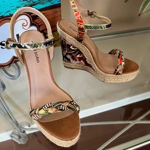 Size 8.5 Zigi Soho Calista Wedge w/ Rhinestone Detail - worn twice